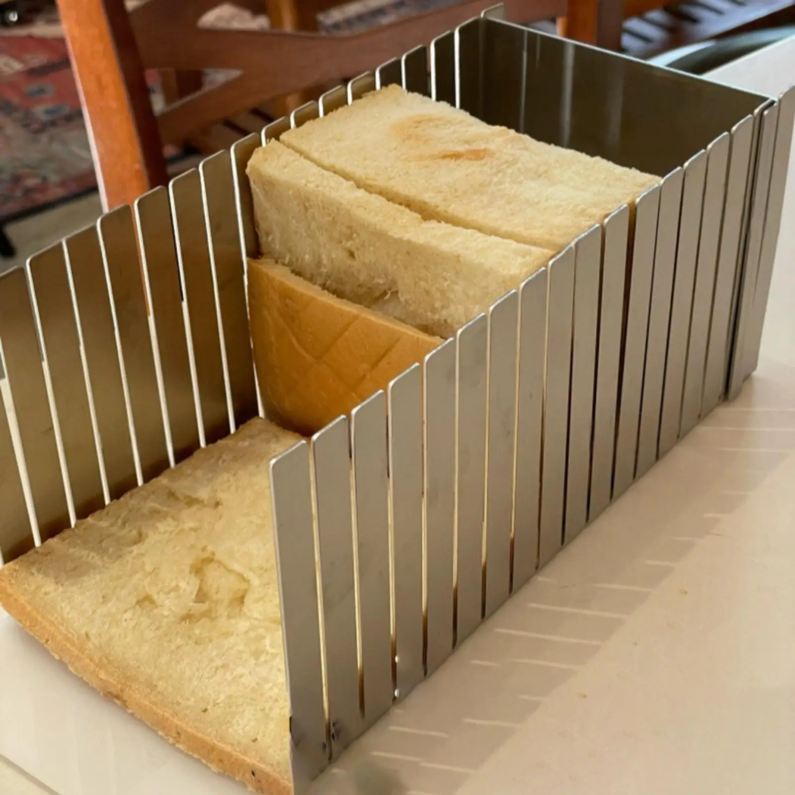 Kitchen Gadgets Guide - Affettatrice per Pane in Acciaio Inossidabile,