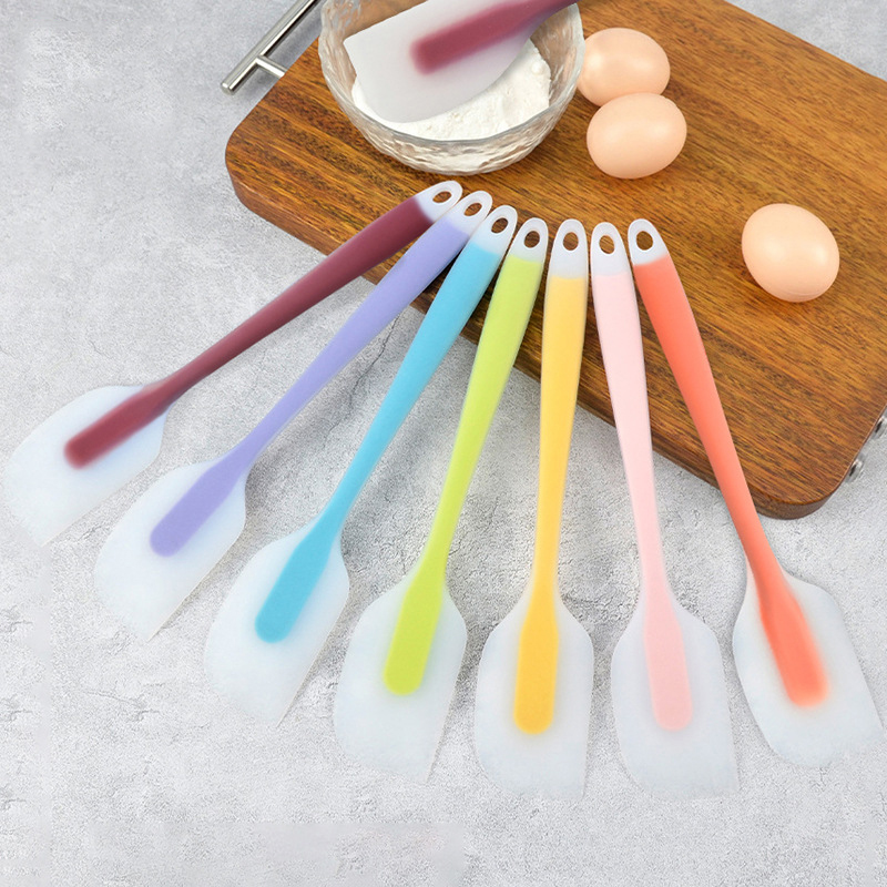 Kitchen Gadgets You Must Have - Spatola flessibile in silicone di 2