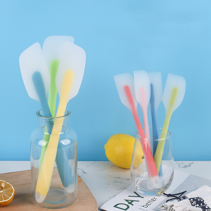 Raschietto in Silicone in 2 Mi - Kitchen Gadgets You Must Have recensione e prezzo