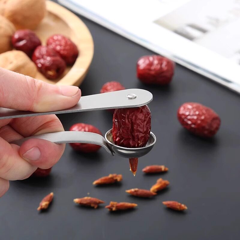 Estrattore di noccioli per dat - Kitchen Home Gadgets recensione e prezzo
